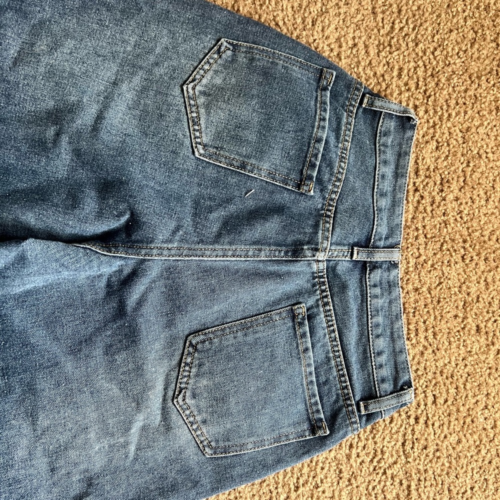 Jeans - Picture 6 of 8
